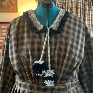 Civil War Victorian Crocheted Wool Collar